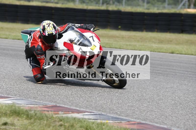 /24 08.06.2025 TZ Motorsport ADR/Gruppe gelb/77
